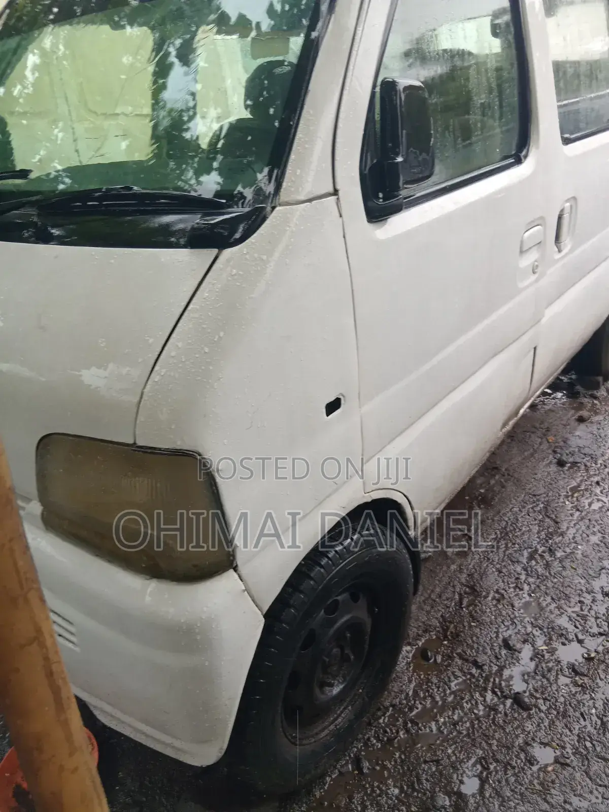 Suzuki Every 2010 White