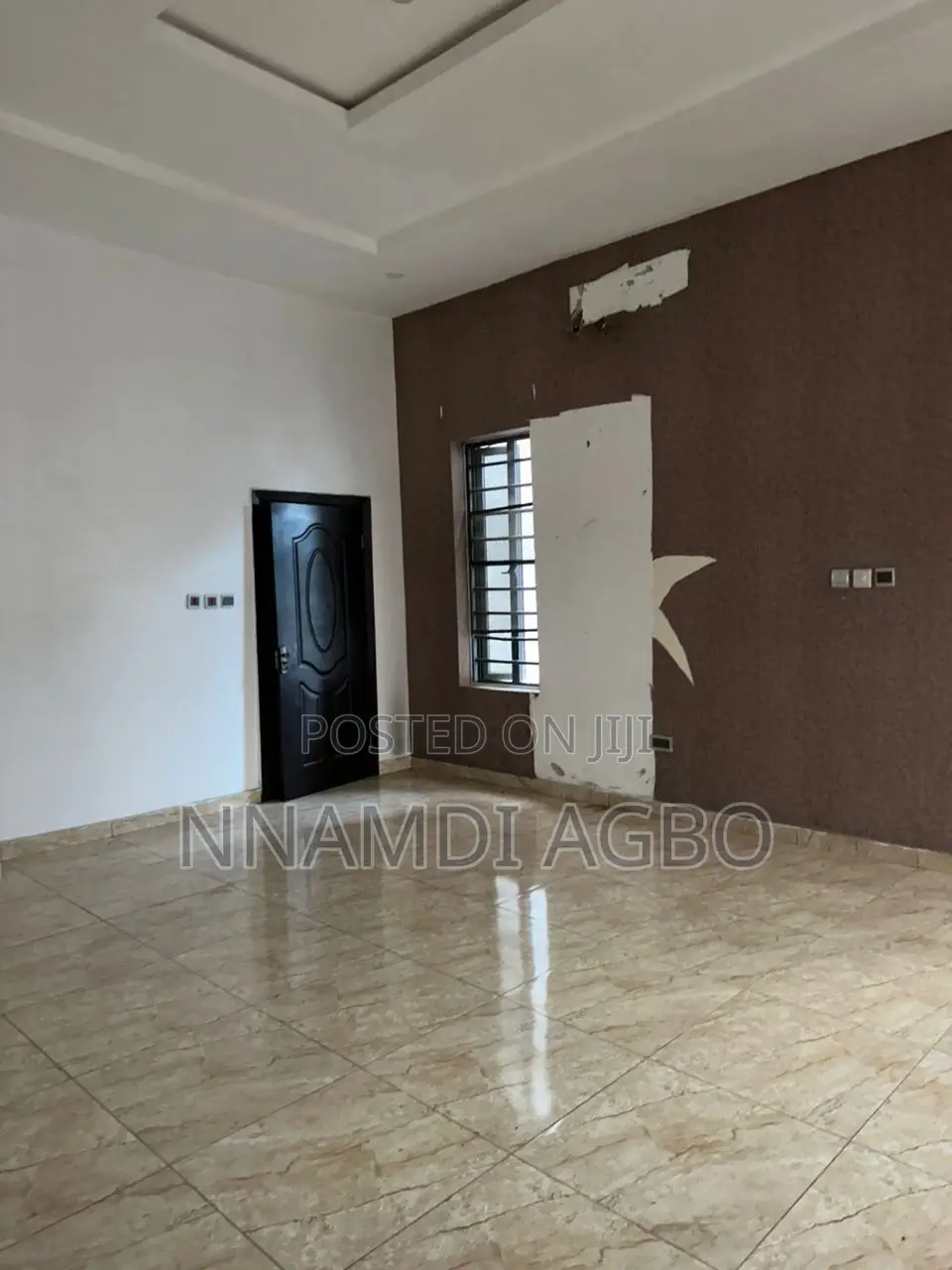 4bdrm Duplex in Chevron for rent