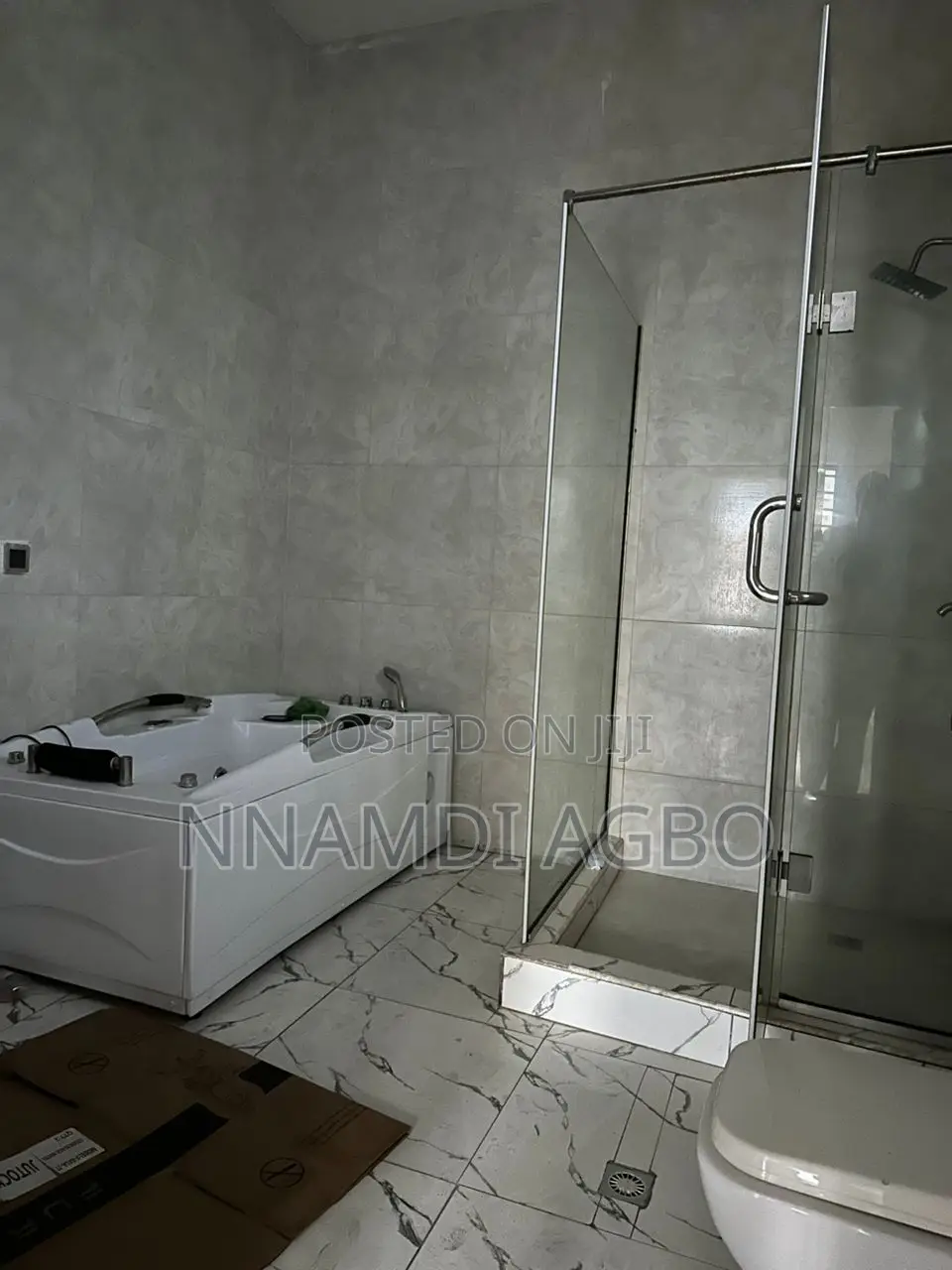 4bdrm Duplex in Chevron for rent