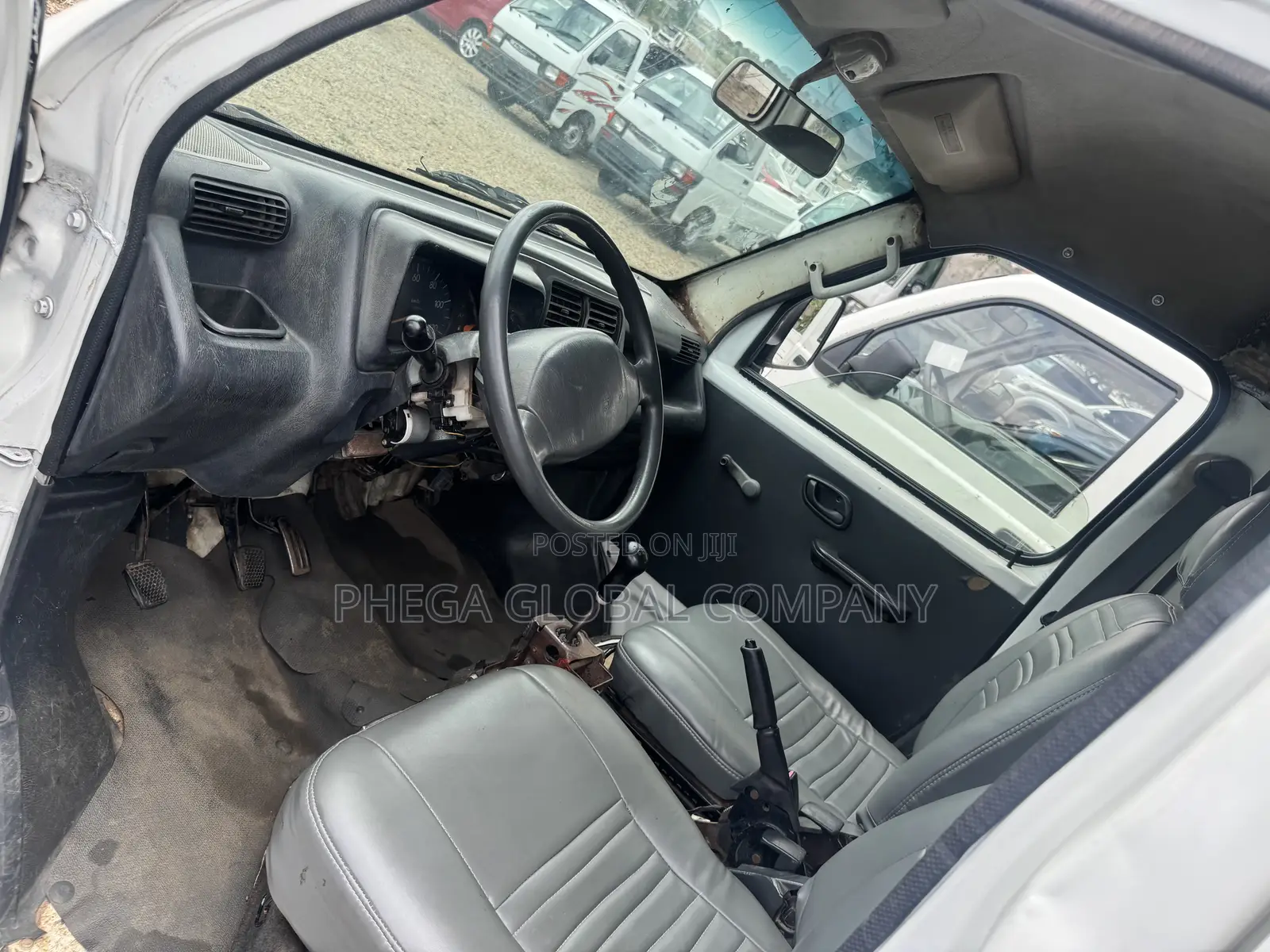 Suzuki Every 2001 White