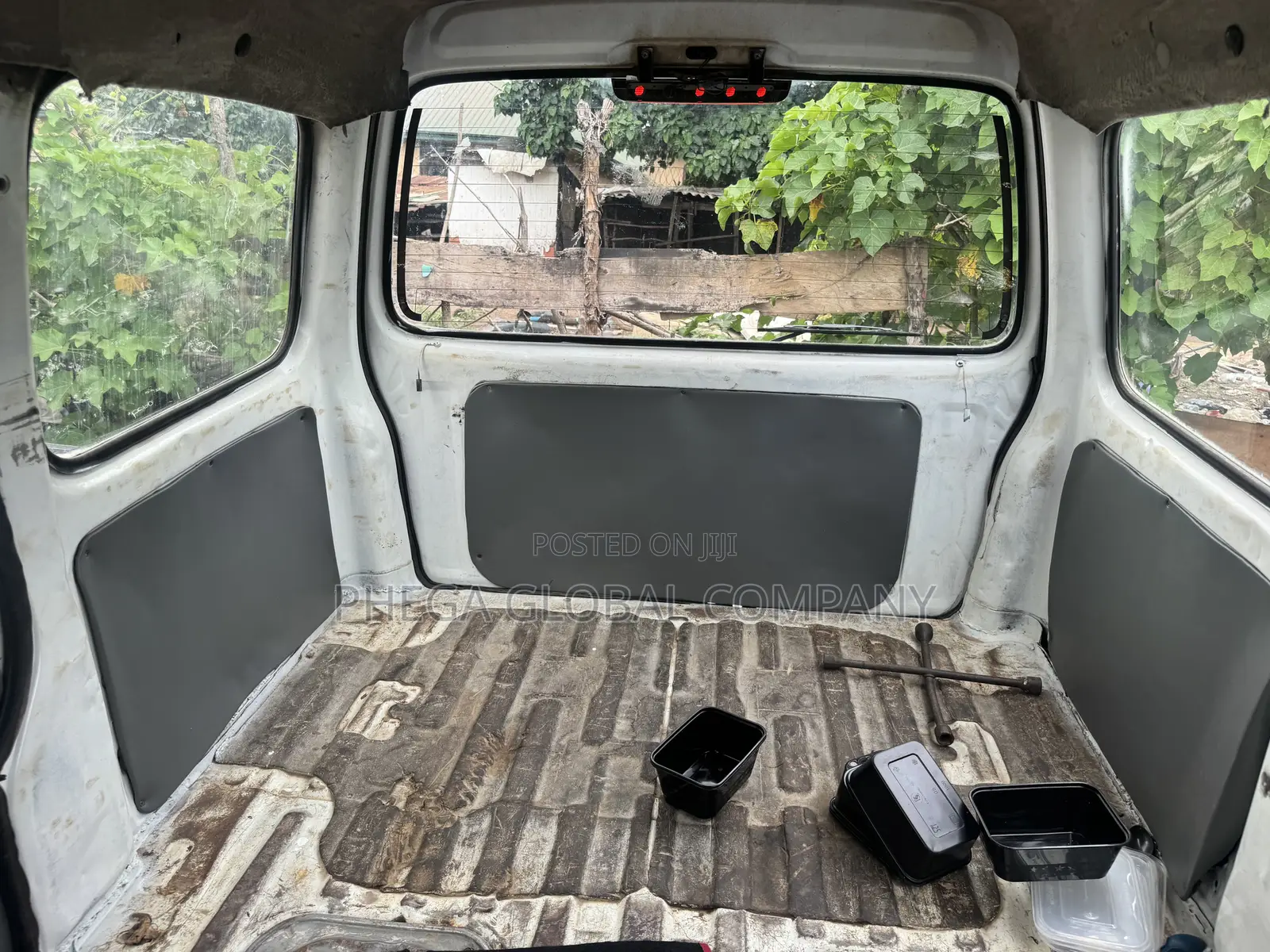 Suzuki Every 2001 White