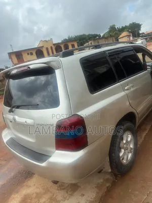 Toyota Highlander 2004 Silver