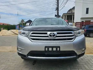 Toyota Highlander 2011 Silver