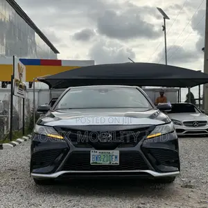 Toyota Camry XSE (2.5L 4cyl 8A) 2019 Black