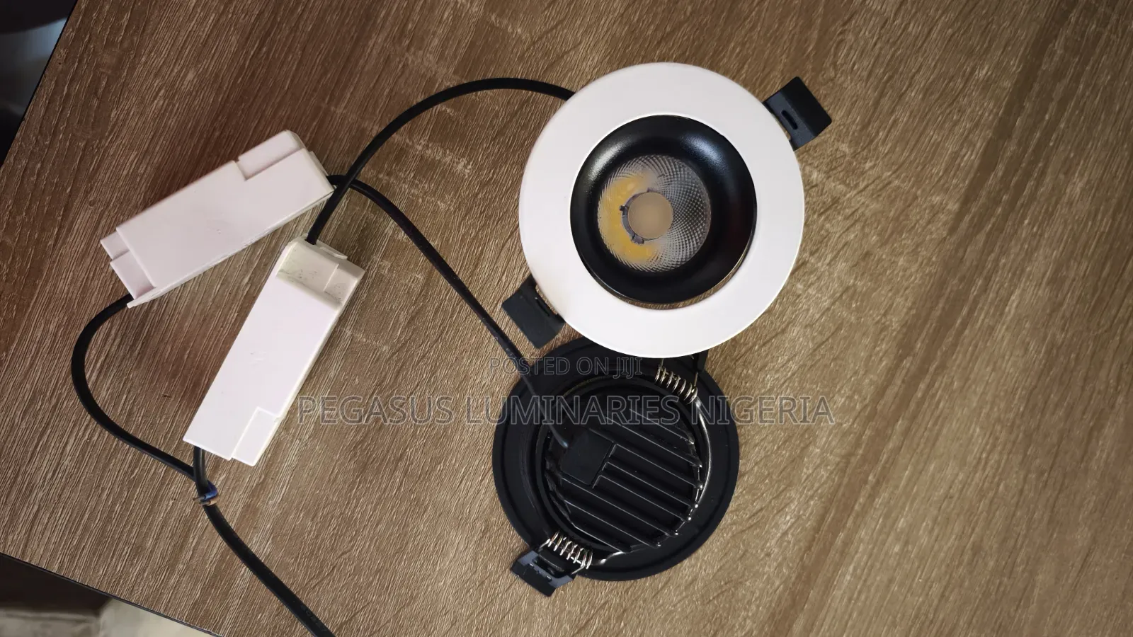 9w 3 Color Spot Light