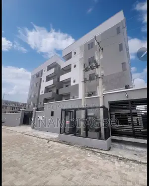 2bdrm Apartment in Lekki Phase 1 for rent