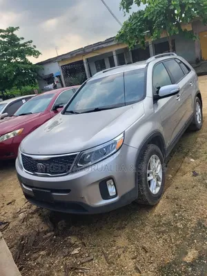 Kia Sorento 2014 Silver