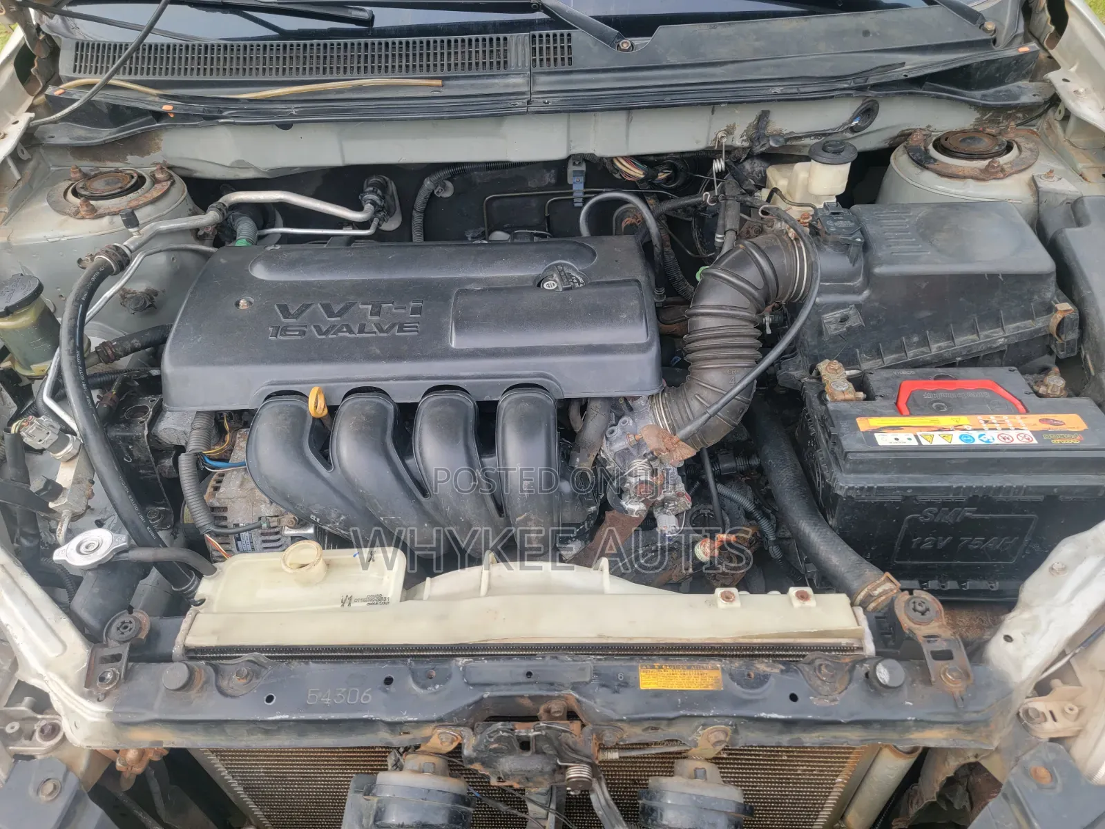 Toyota Matrix 2004 Silver
