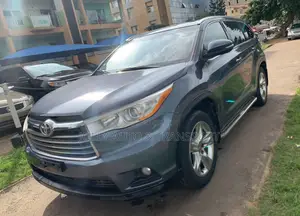 Toyota Highlander Limited V6 4x4 (3.5L 6cyl 6A) 2016 Blue