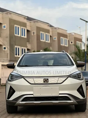 Volkswagen E-Golf 2020 White