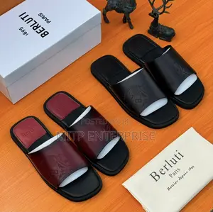 Berluti Men Luxury Pam/Slip Ons