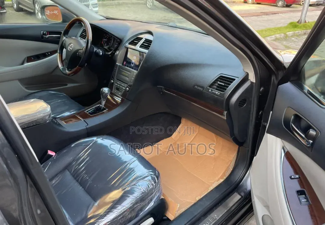Lexus ES 350 2011 Gray