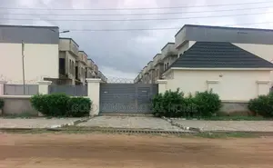 3bdrm Duplex in Lugbe District., FHA for sale
