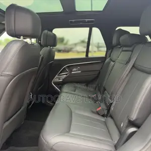 Land Rover Range Rover Vogue 2023 Black