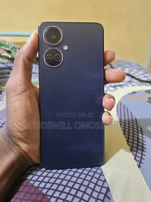 Tecno Camon 19 128 GB Blue