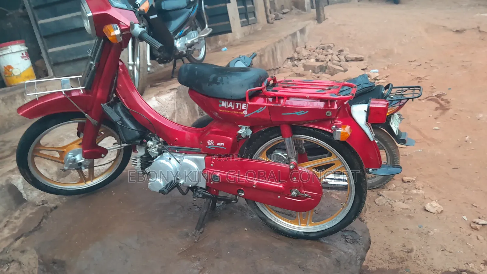 Yamaha 2012 Red