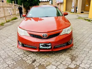 Toyota Camry 2012 Red