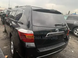 Toyota Highlander Limited 2010 Black