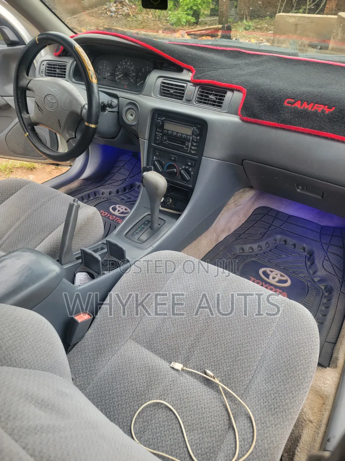 Toyota Camry 2002 Silver