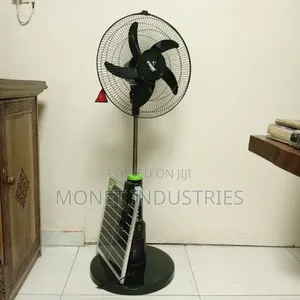 Iwin 18inch Rechargeable Solar Standing Fan