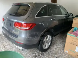 Mercedes-Benz GLC-Class 2017 Black