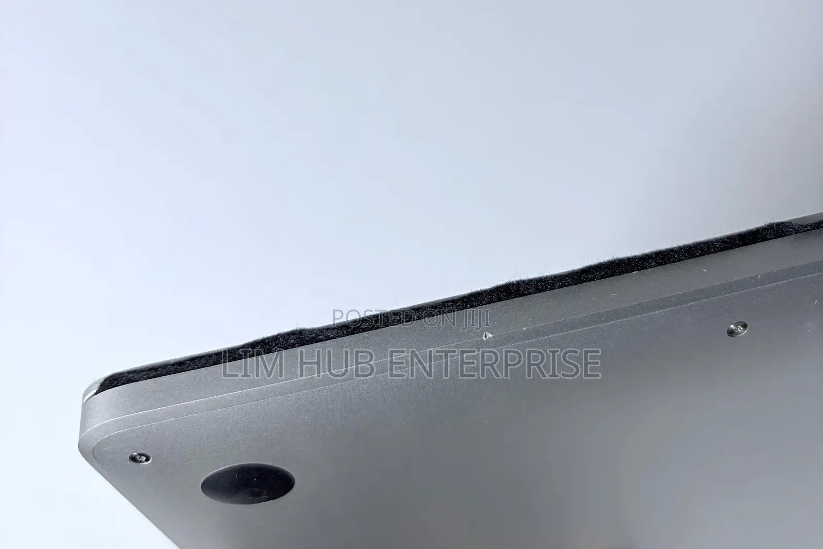 Laptop Apple MacBook Pro 2021 M1 8GB Apple M1 SSD 512GB