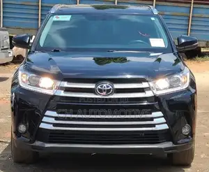 Toyota Highlander XLE 4dr SUV AWD (3.5L 6cyl 6A) 2015 Matt Black