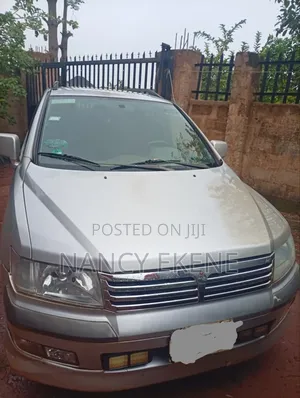 Mitsubishi SpaceWagon 2005 Silver