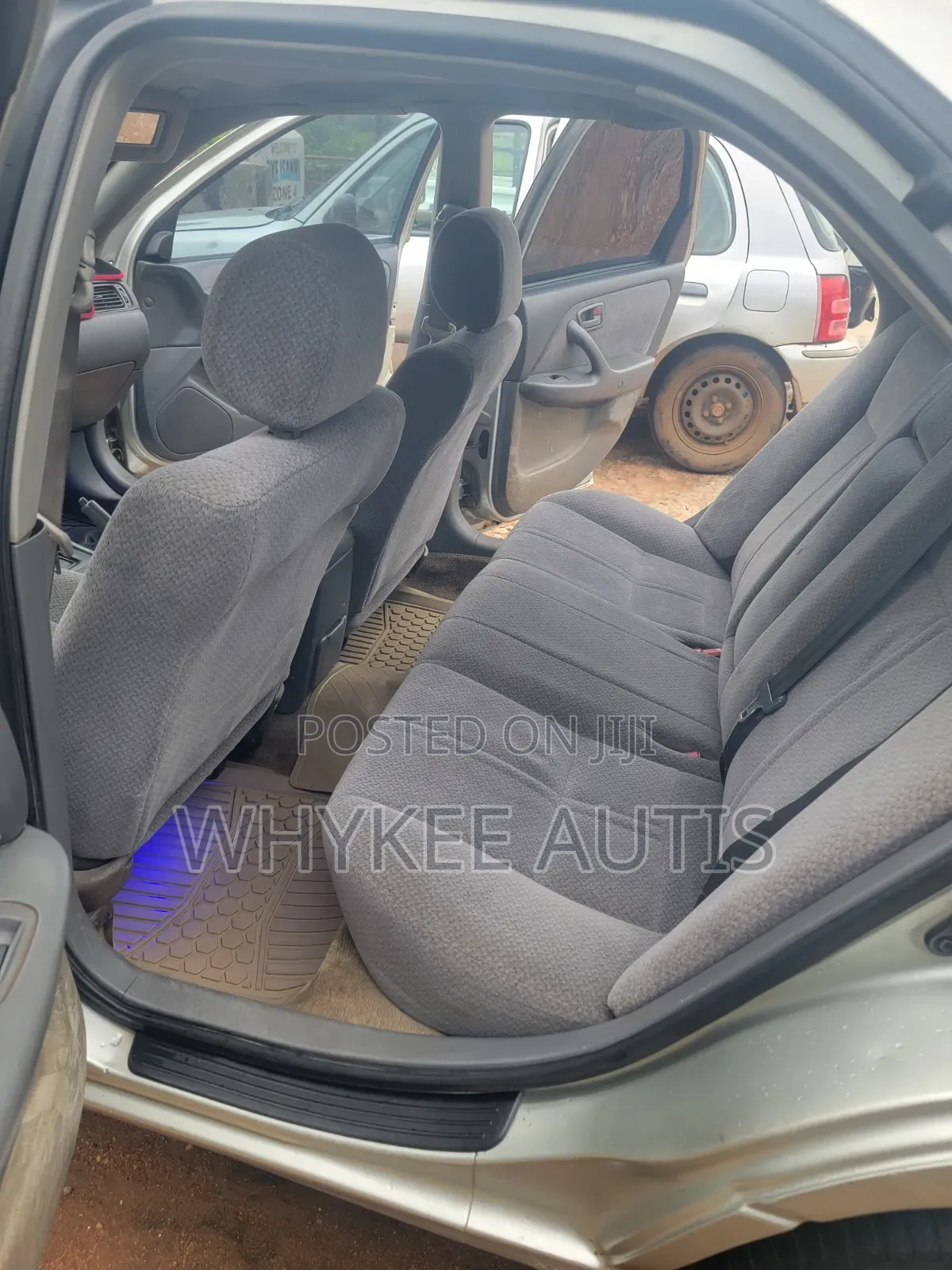 Toyota Camry 2002 Silver