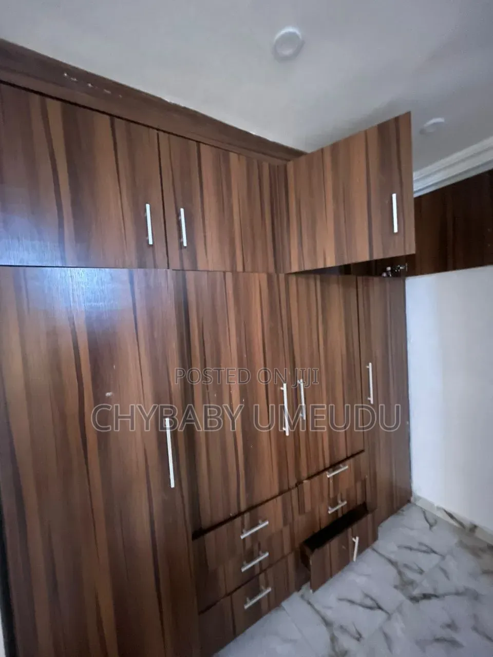 Sharp 4 Bedroom Terrence Duplex