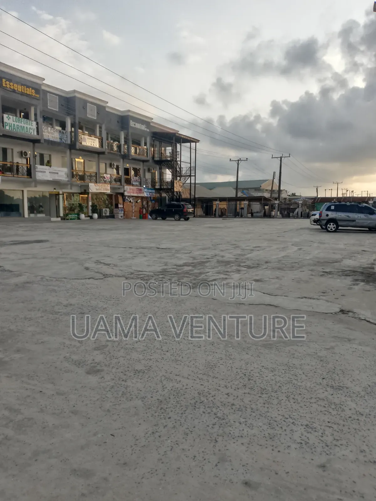 Big Shop/Space to Let