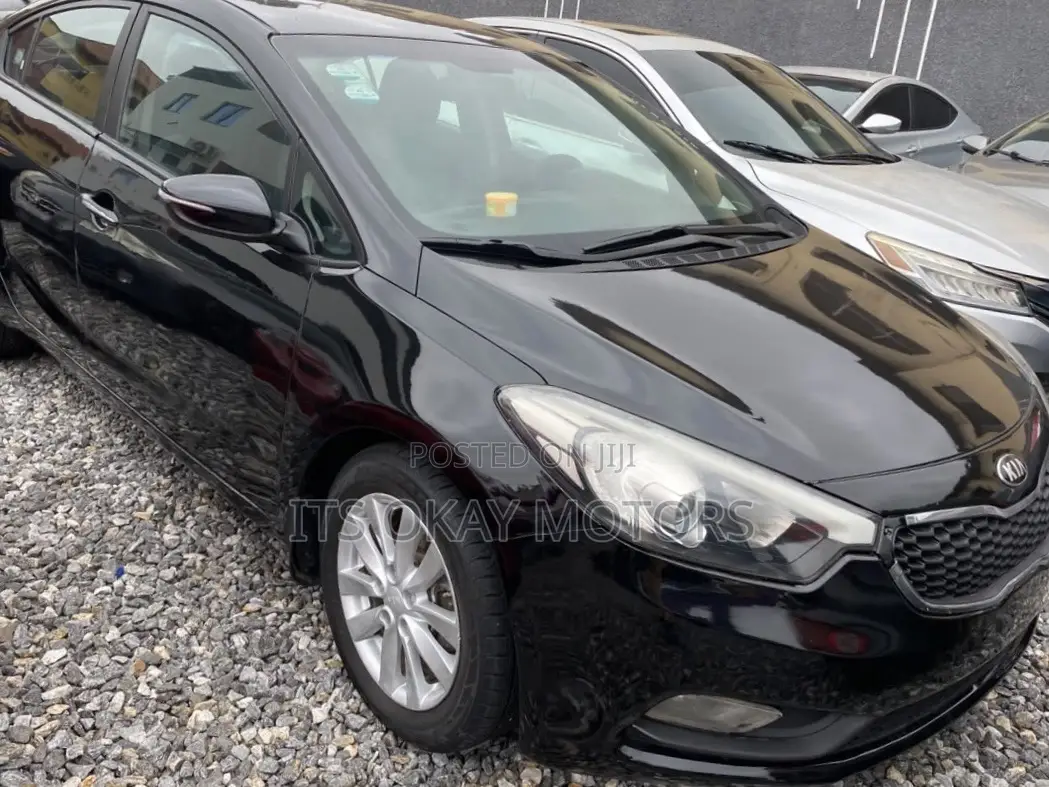 Kia Cerato 2015 Black