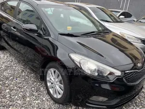 Kia Cerato 2015 Black