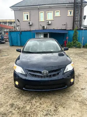 Toyota Corolla 2011 Blue