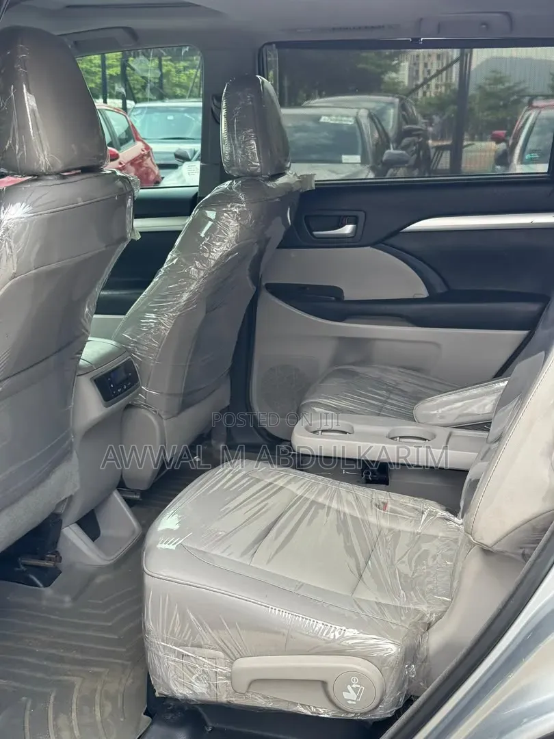 Toyota Highlander 2015 Silver