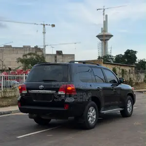 Toyota Land Cruiser 2014 Black