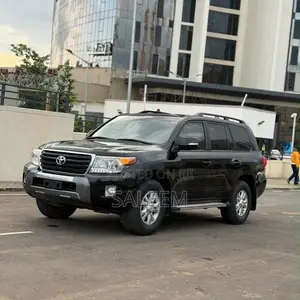 Toyota Land Cruiser 2014 Black