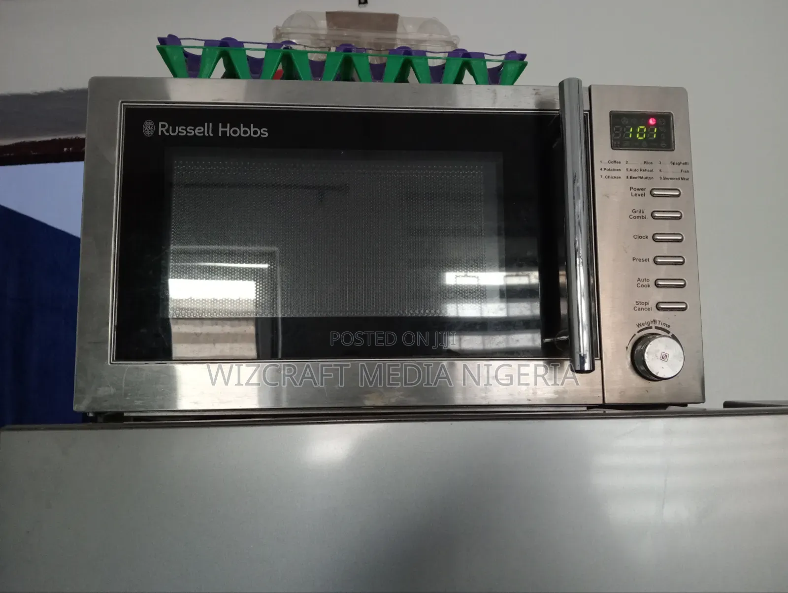 Microwave Oven