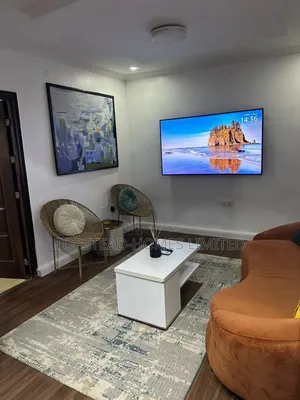 1bdrm Apartment in Lekki Phase 1 for rent