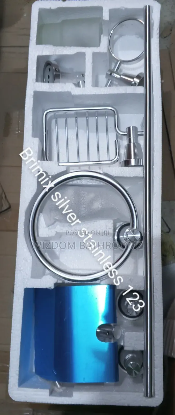 Complete Bathroom/Toilet Accessories