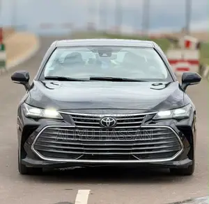 Toyota Avalon 2019 Black
