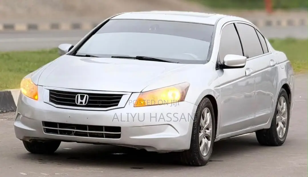 Honda Accord 2009 Silver