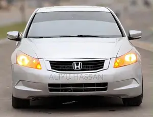 Honda Accord 2009 Silver