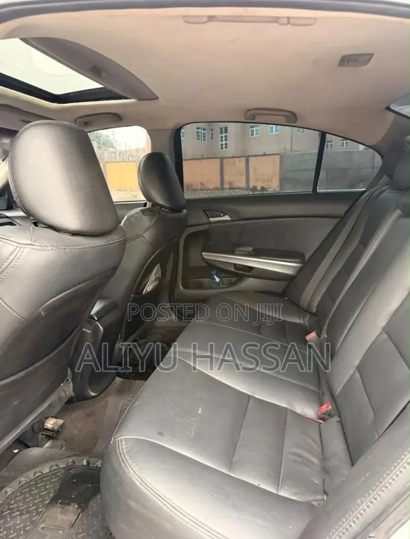 Honda Accord 2009 Silver
