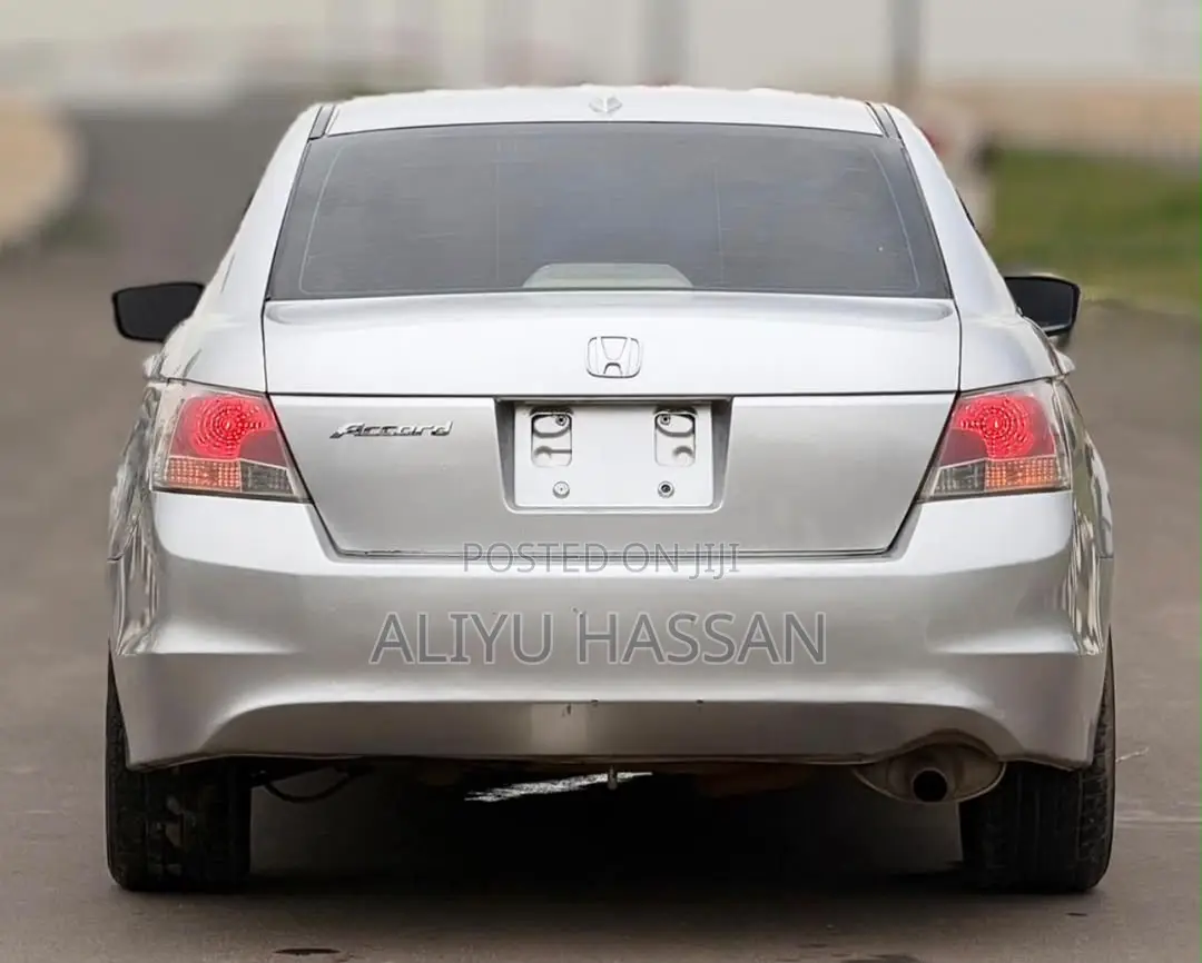 Honda Accord 2009 Silver
