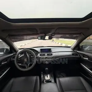 Honda Accord 2009 Silver
