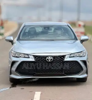 Toyota Avalon 2019 Silver