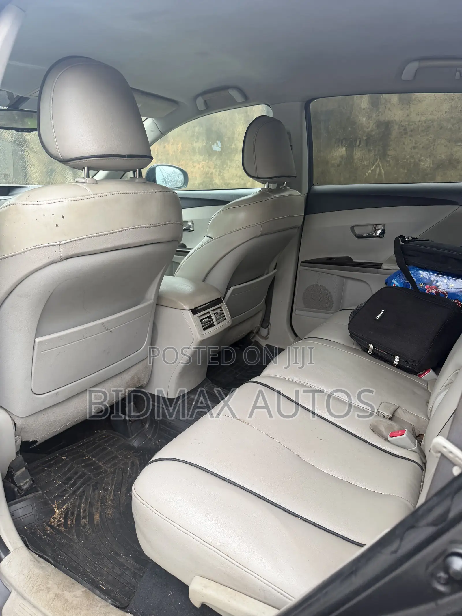 Toyota Venza Limited 2010 Gray