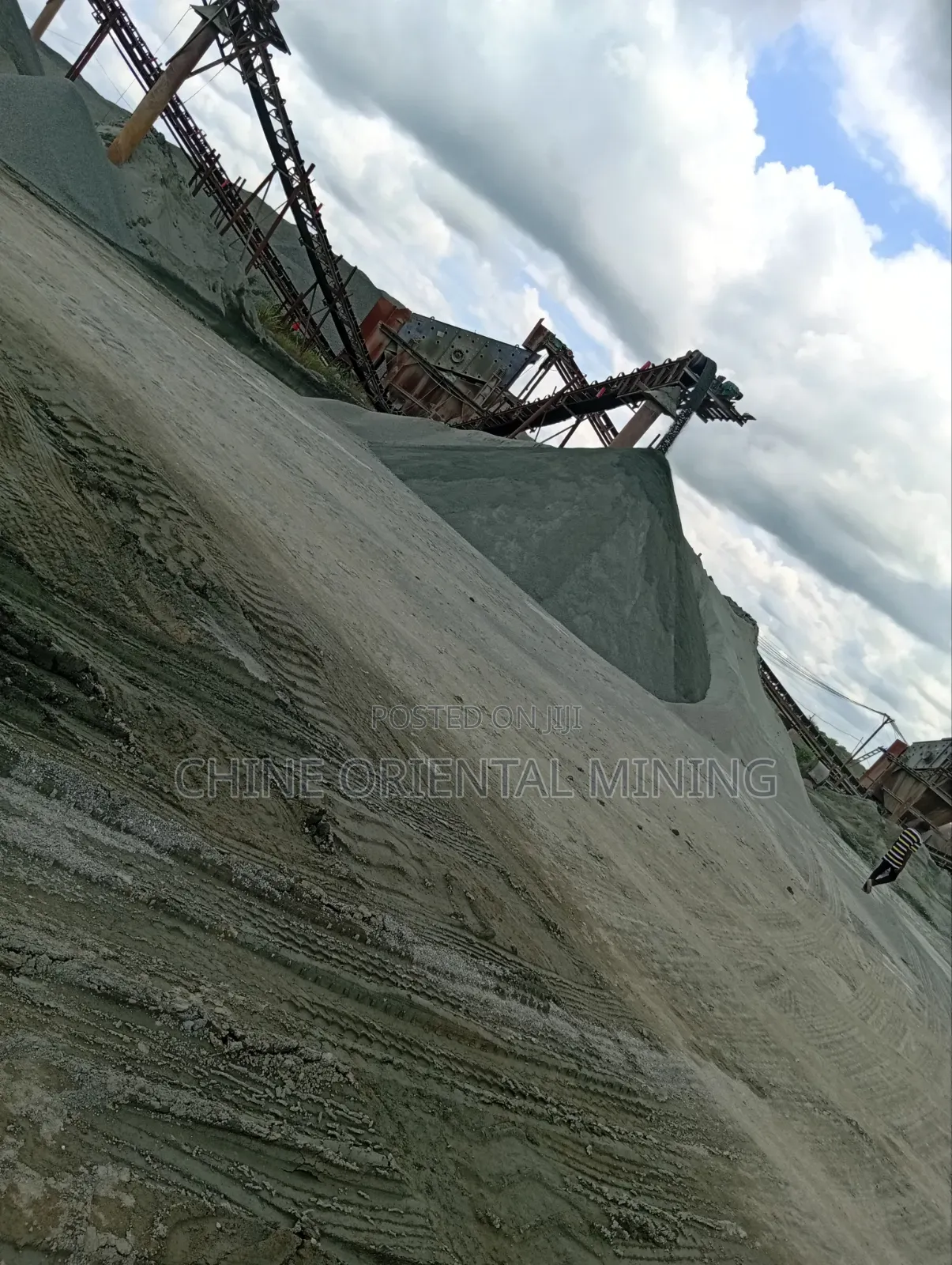 Direct Quarry Granite Chippings (20 30 Tons) – Verify Loads