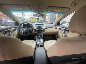 Hyundai Elantra 2013 White